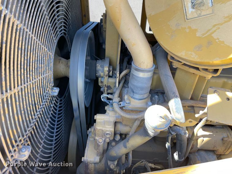 image for item LJ9611 Caterpillar D6H XL Series II  dozer