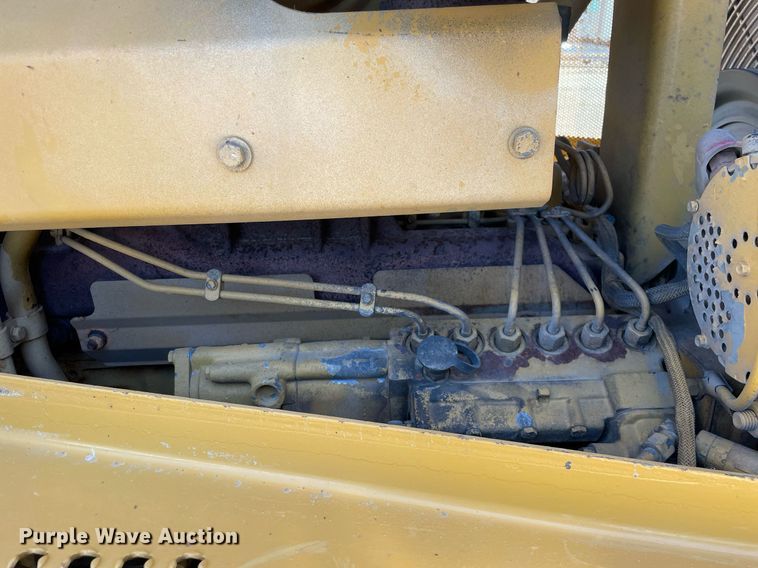 image for item LJ9611 Caterpillar D6H XL Series II  dozer