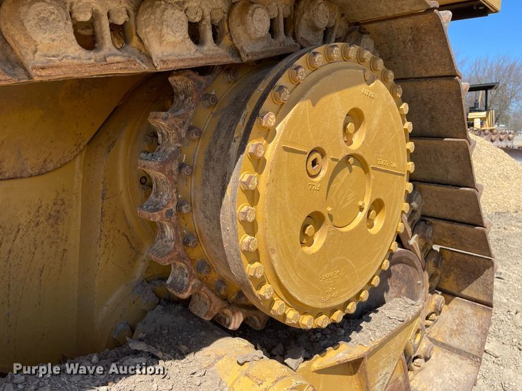 image for item LJ9611 Caterpillar D6H XL Series II  dozer