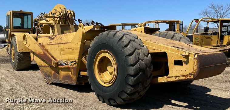 image for item LJ9612 1986 Caterpillar 621B  conventional scraper