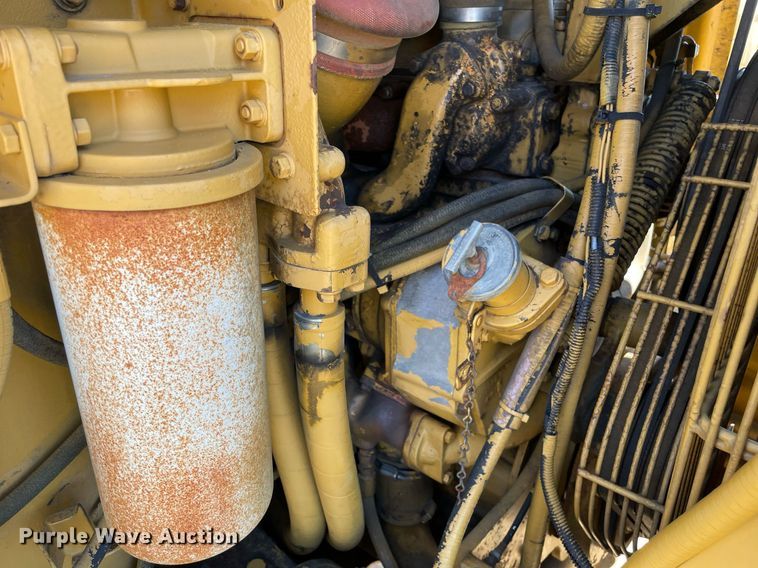 image for item LJ9612 1986 Caterpillar 621B  conventional scraper