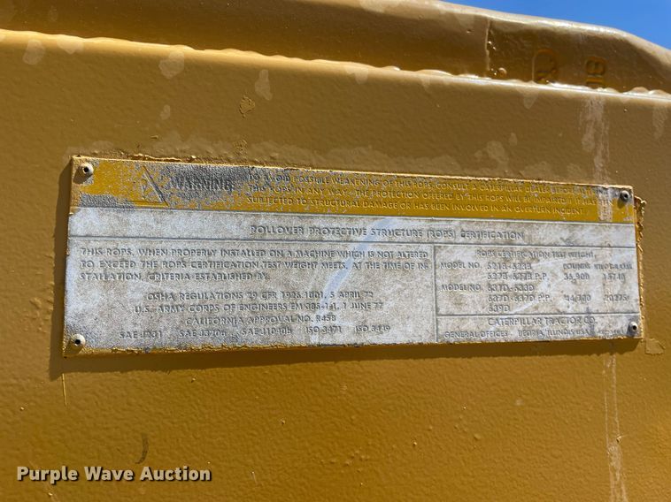image for item LJ9612 1986 Caterpillar 621B  conventional scraper