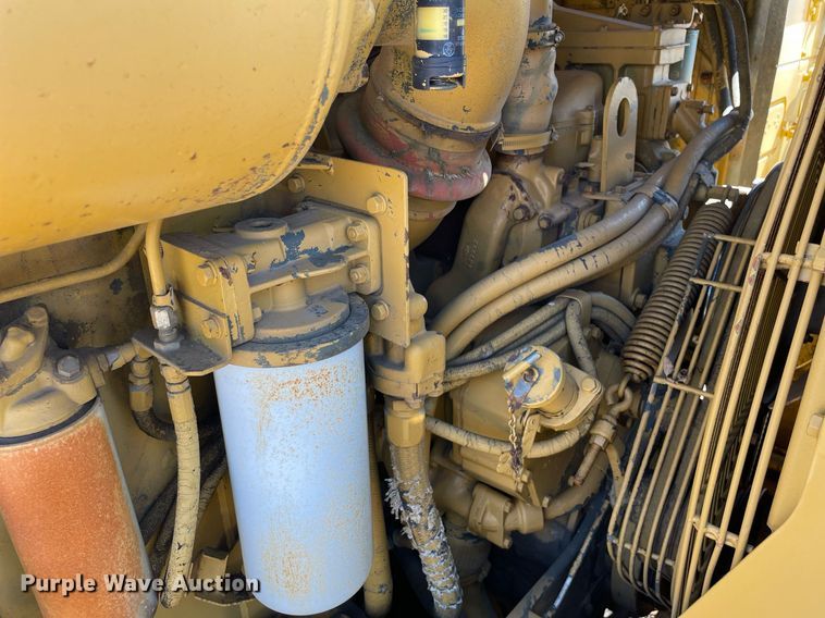 image for item LJ9613 1982 Caterpillar 621B  conventional scraper