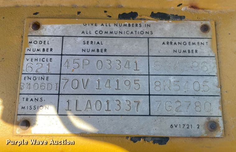 image for item LJ9613 1982 Caterpillar 621B  conventional scraper