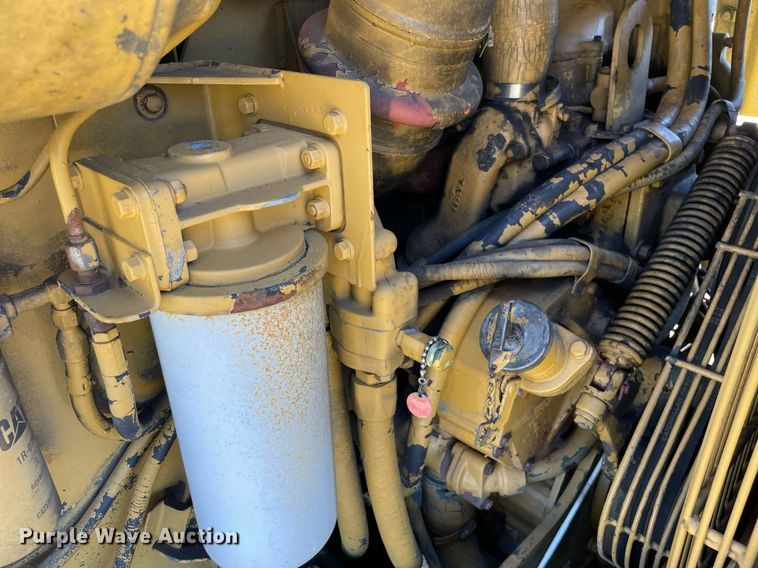 image for item LJ9614 Caterpillar 621B  conventional scraper