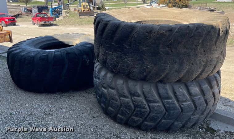 image for item LJ9615 (3) 29.5-29 tires