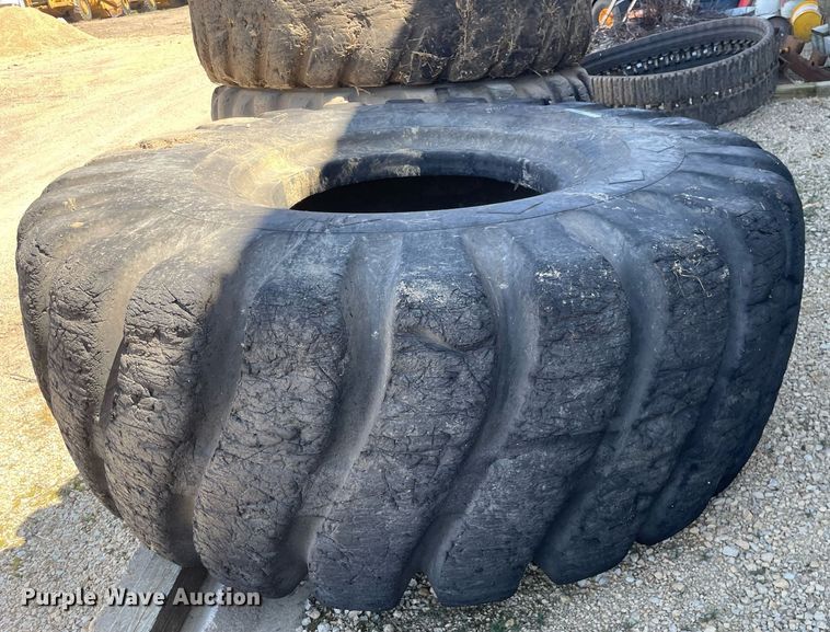 image for item LJ9615 (3) 29.5-29 tires