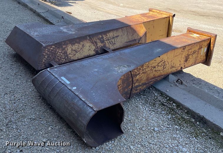 image for item LJ9616 (2) tile plow boots