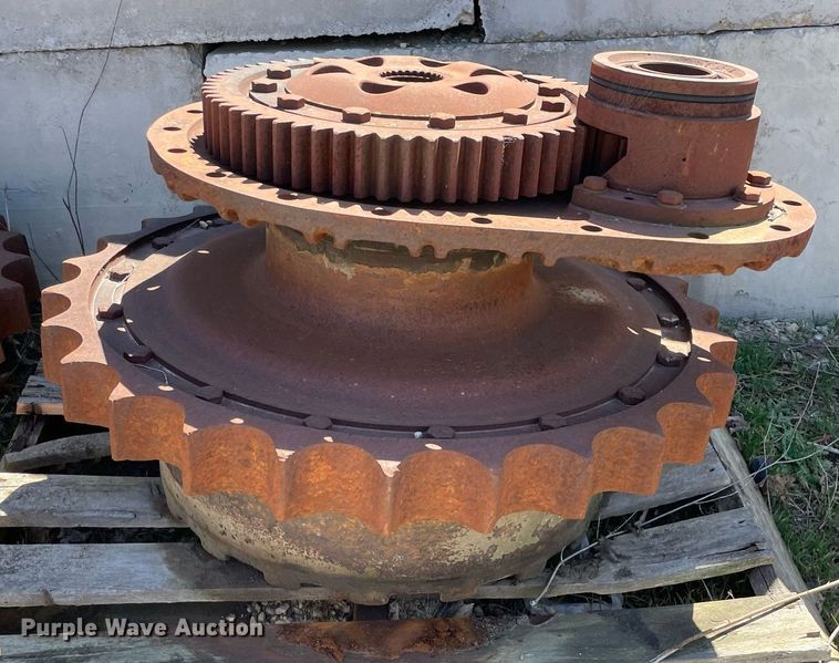 image for item LJ9617 Crawler attachments