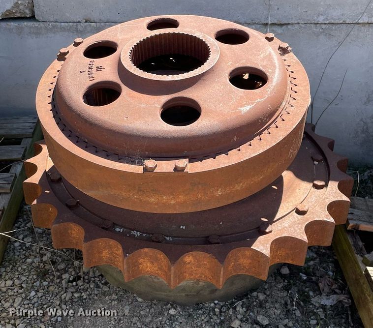 image for item LJ9617 Crawler attachments