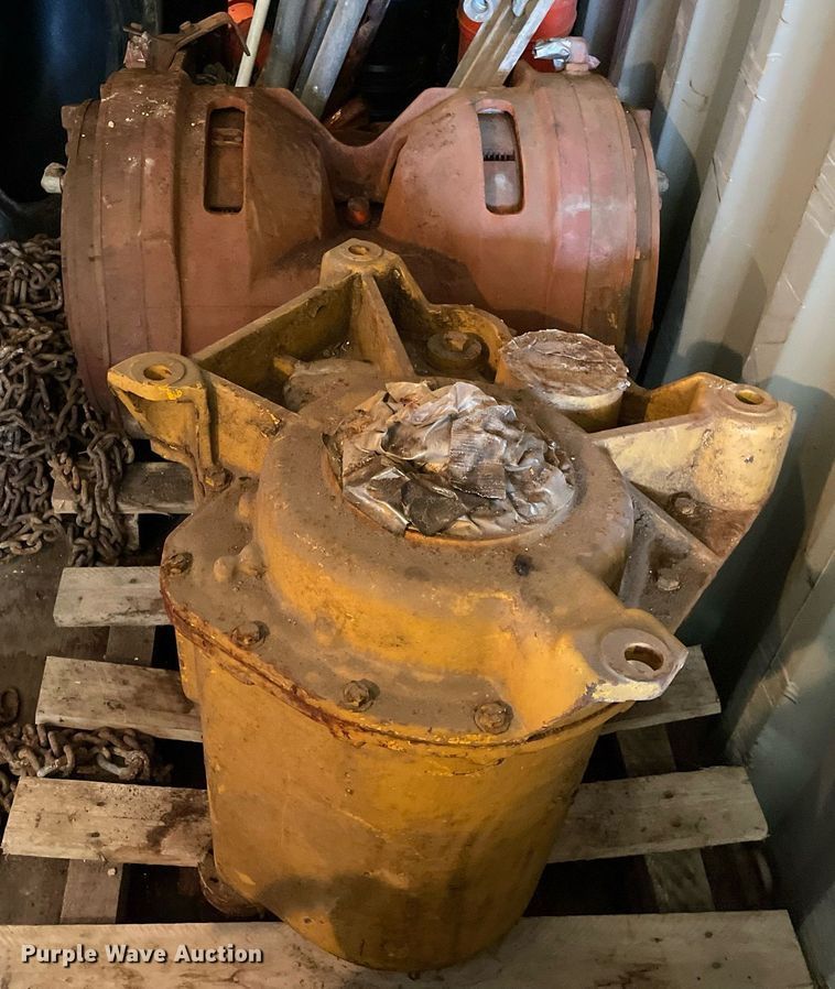 image for item LJ9617 Crawler attachments