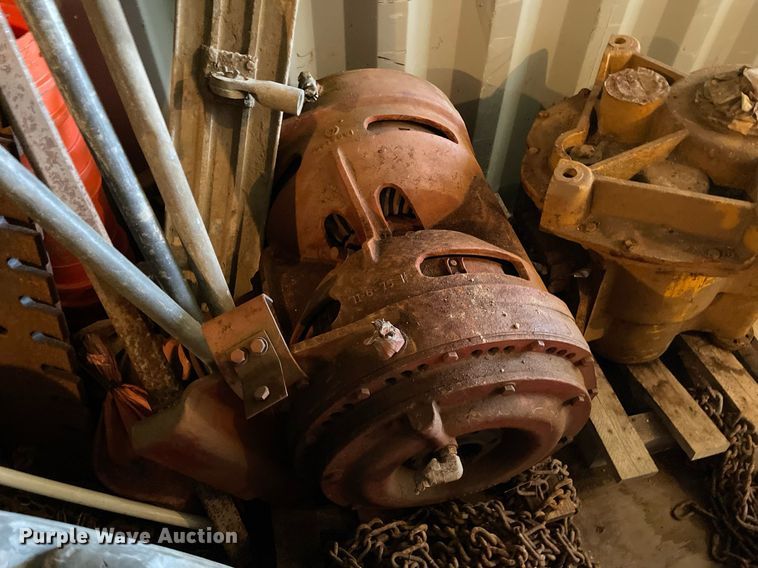 image for item LJ9617 Crawler attachments