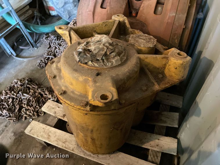 image for item LJ9617 Crawler attachments