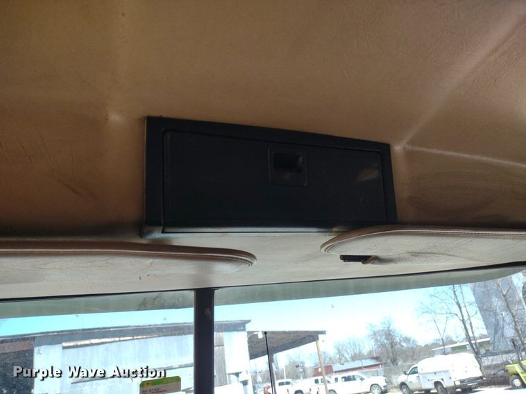 image for item LL9039 2003 Mack CV713  dump truck