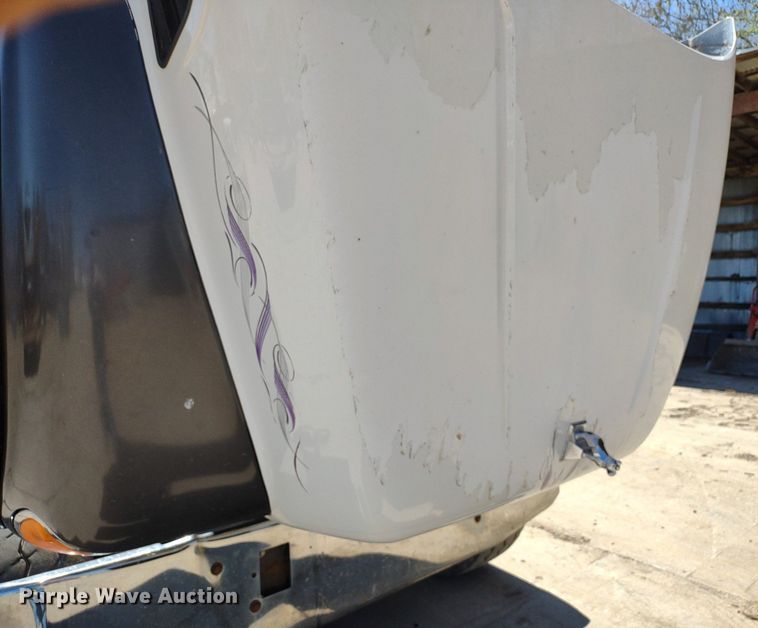 image for item LL9039 2003 Mack CV713  dump truck