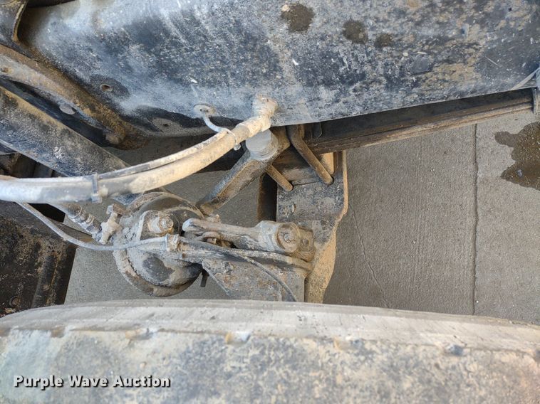 image for item LL9039 2003 Mack CV713  dump truck