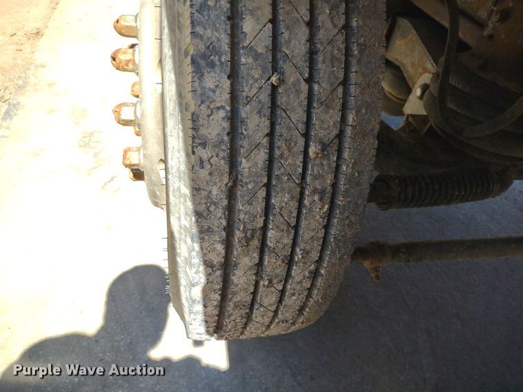 image for item LL9039 2003 Mack CV713  dump truck