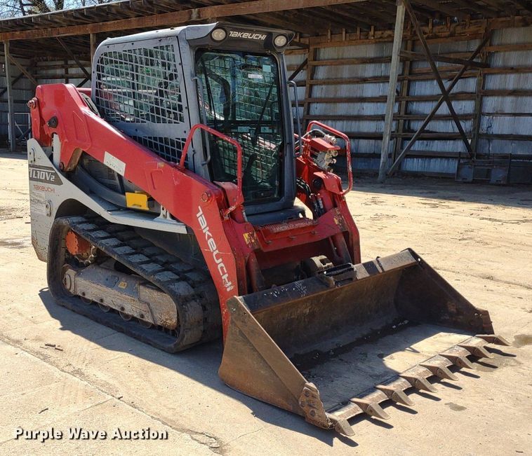 image for item LL9040 2016 Takeuchi TL10V-2  tracked skid steer loader