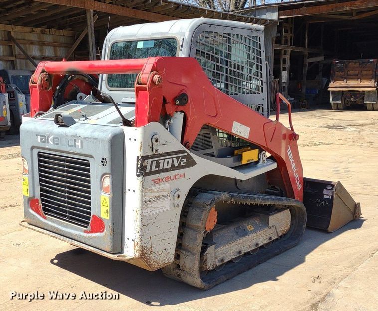 image for item LL9040 2016 Takeuchi TL10V-2  tracked skid steer loader