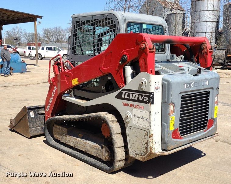 image for item LL9040 2016 Takeuchi TL10V-2  tracked skid steer loader