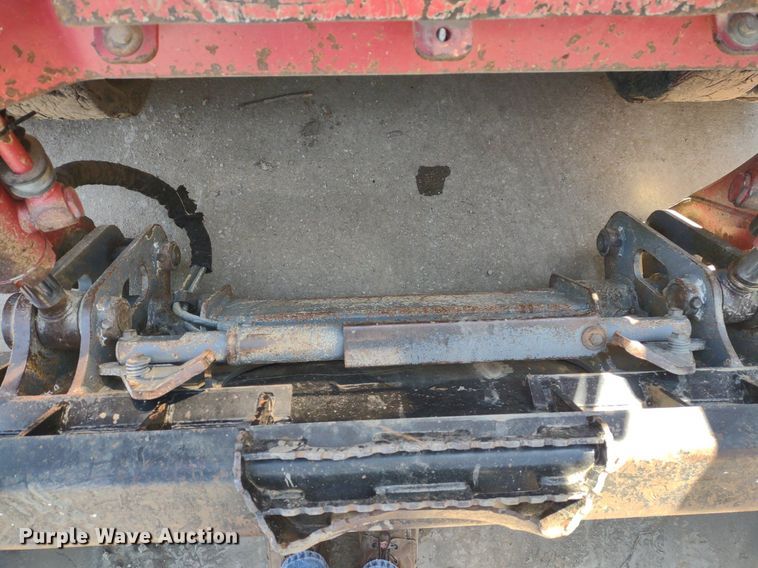 image for item LL9040 2016 Takeuchi TL10V-2  tracked skid steer loader