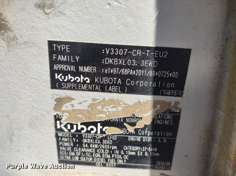 image for item LL9040 2016 Takeuchi TL10V-2  tracked skid steer loader