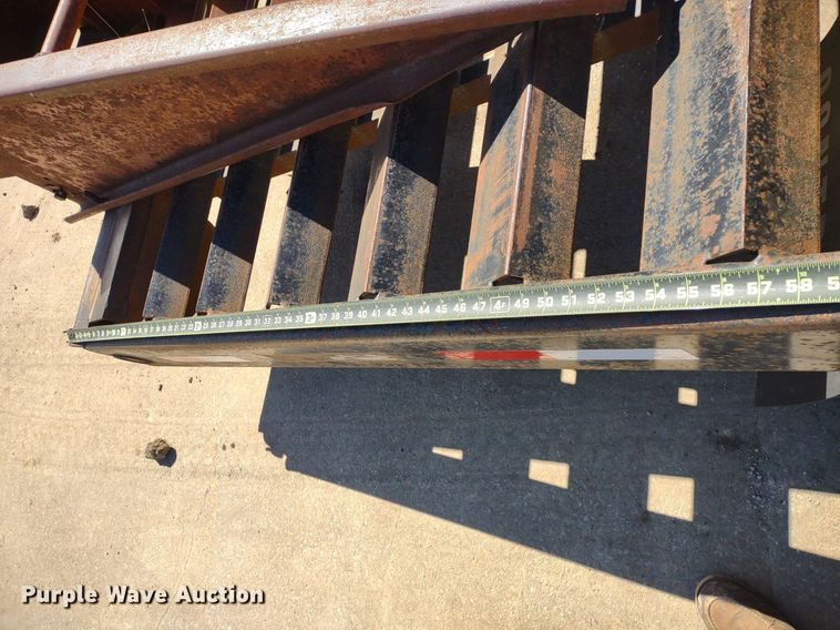 image for item LL9042 2000 Towmaster C-20  equipment trailer