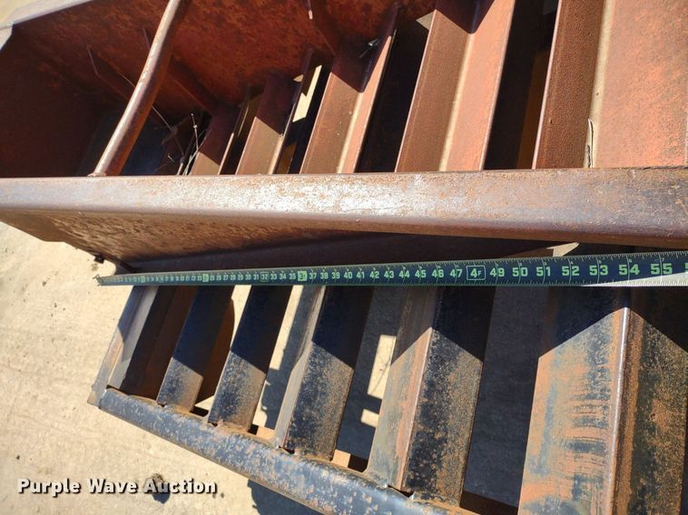 image for item LL9042 2000 Towmaster C-20  equipment trailer