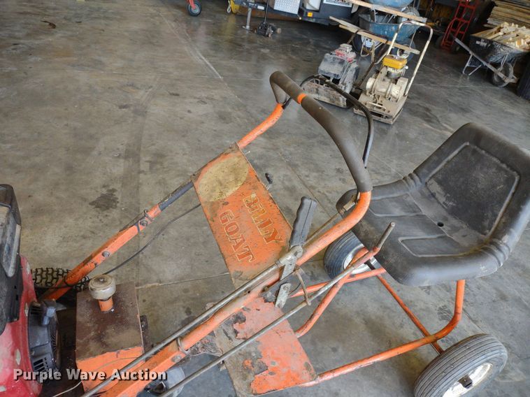 image for item LL9049 Billy Goat QB1600  blower