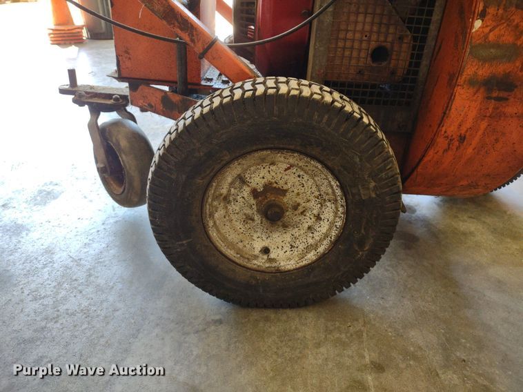 image for item LL9049 Billy Goat QB1600  blower