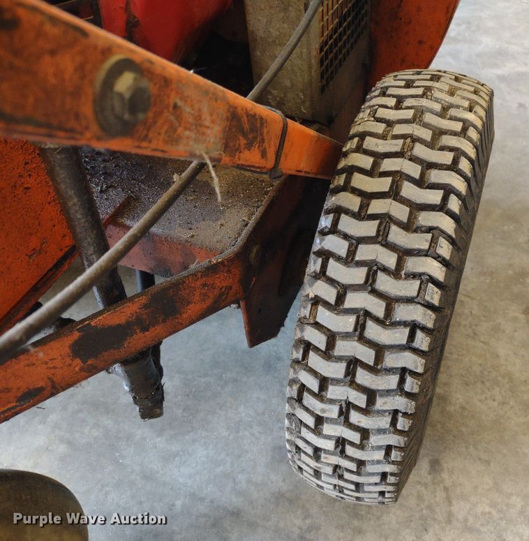 image for item LL9049 Billy Goat QB1600  blower