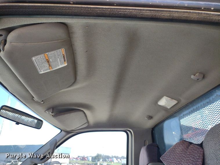 image for item LL9053 2001 Ford F350 Super Duty  dump bed pickup truck