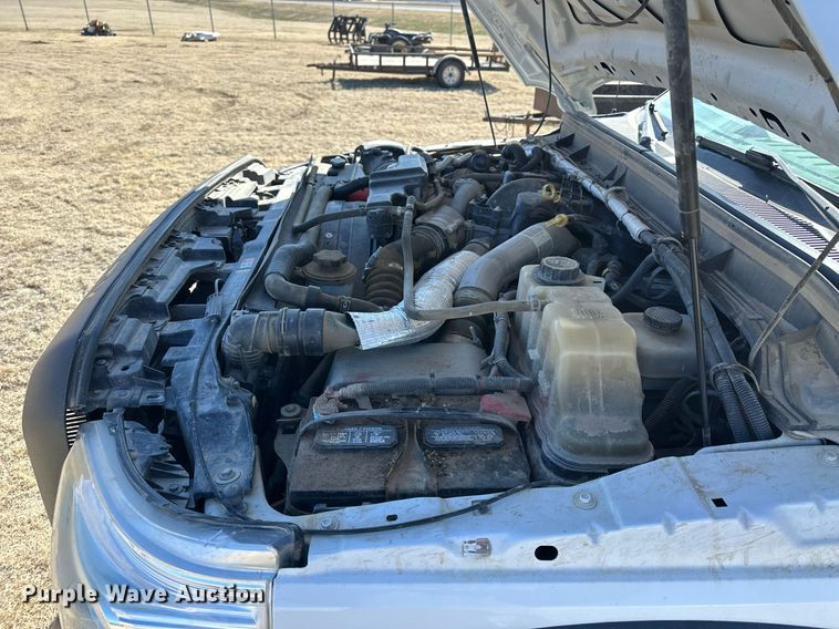 image for item LN9378 2016 Ford F550 Super Duty  bucket truck