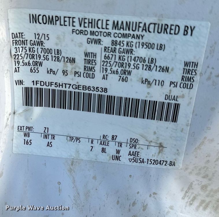 image for item LN9378 2016 Ford F550 Super Duty  bucket truck