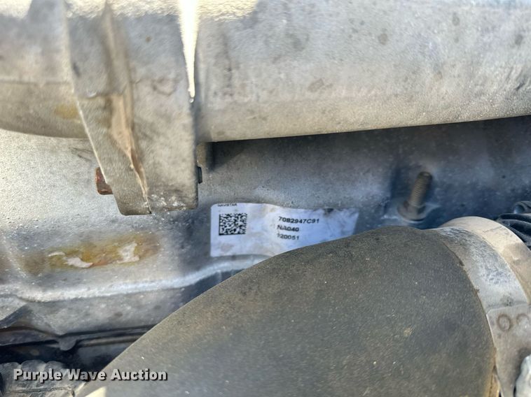 image for item LN9380 2014 International DuraStar 4300  bucket truck