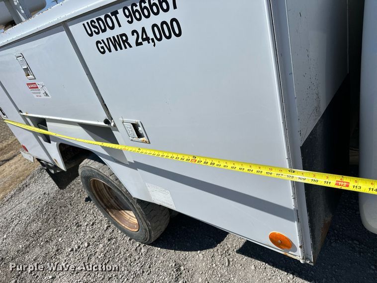 image for item LN9381 2014 Ford F450 Super Duty  bucket truck