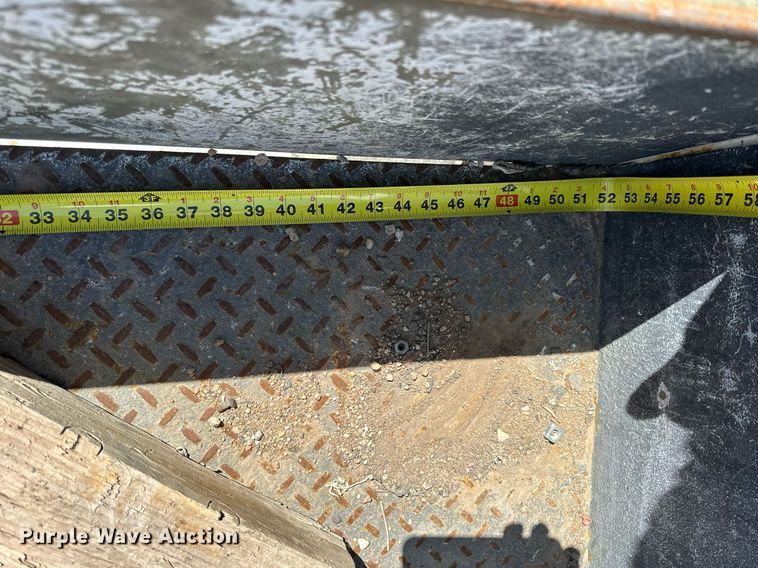 image for item LN9381 2014 Ford F450 Super Duty  bucket truck