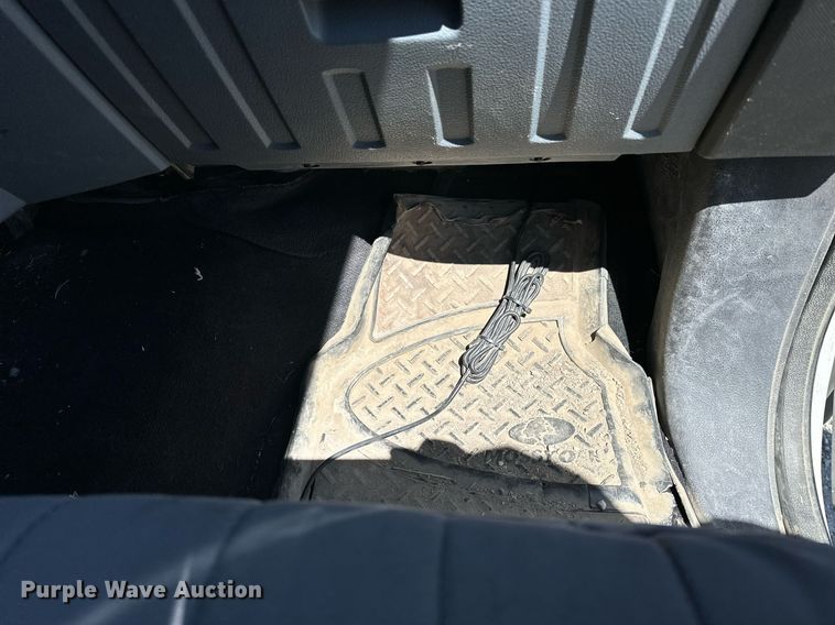 image for item LN9381 2014 Ford F450 Super Duty  bucket truck