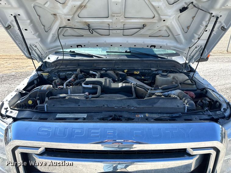 image for item LN9381 2014 Ford F450 Super Duty  bucket truck