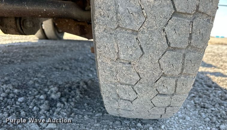 image for item LN9381 2014 Ford F450 Super Duty  bucket truck