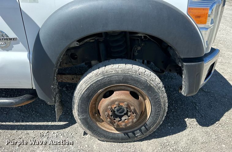 image for item LN9381 2014 Ford F450 Super Duty  bucket truck