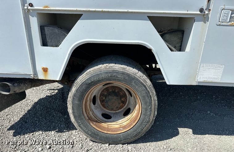 image for item LN9381 2014 Ford F450 Super Duty  bucket truck