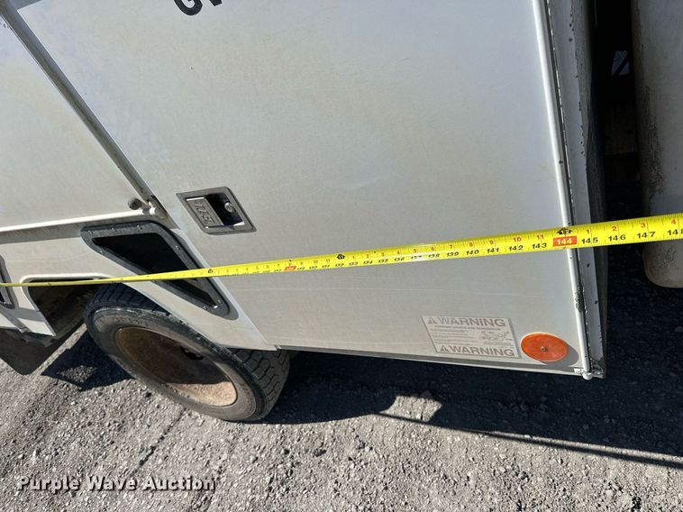 image for item LN9382 2012 Ford F550 Super Duty  bucket truck