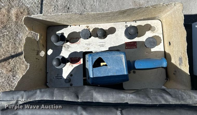 image for item LN9382 2012 Ford F550 Super Duty  bucket truck