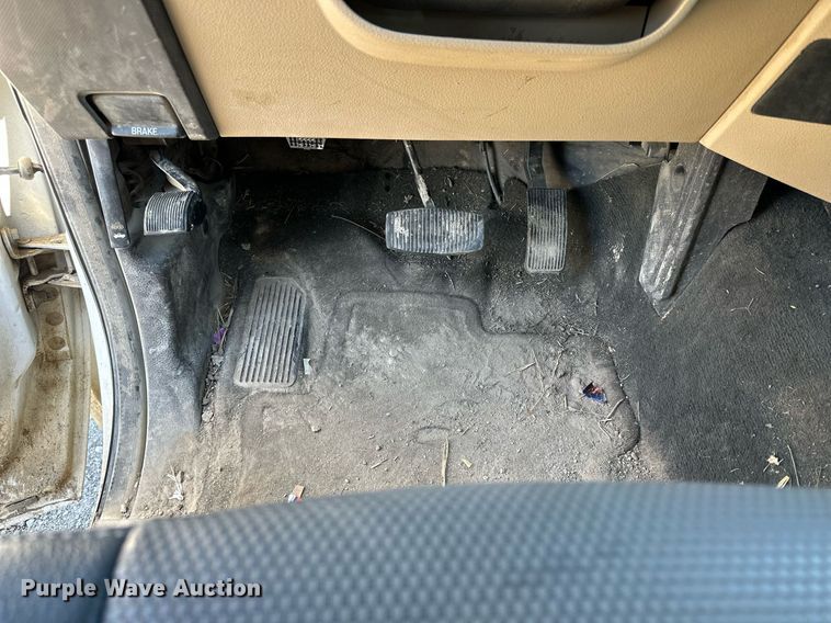 image for item LN9382 2012 Ford F550 Super Duty  bucket truck