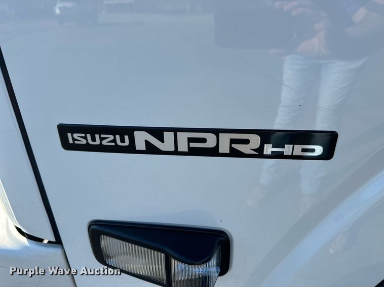image for item LN9435 2016 Isuzu NPR HD  flatbed truck