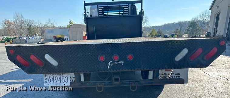 image for item LN9435 2016 Isuzu NPR HD  flatbed truck