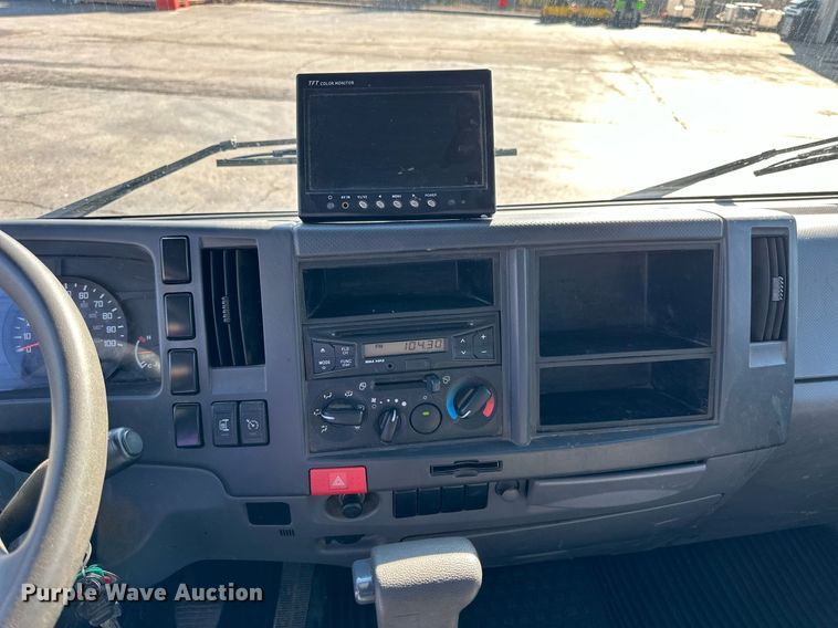 image for item LN9435 2016 Isuzu NPR HD  flatbed truck