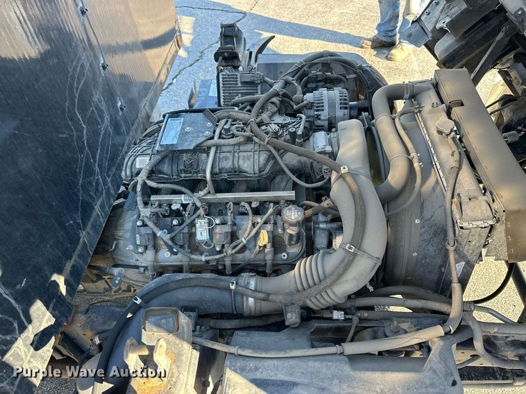 image for item LN9435 2016 Isuzu NPR HD  flatbed truck