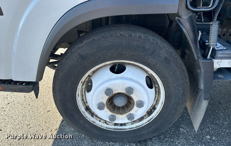 image for item LN9435 2016 Isuzu NPR HD  flatbed truck